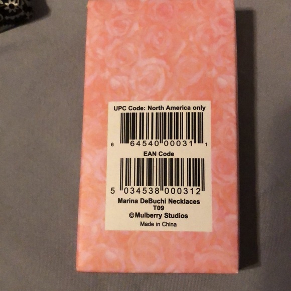 “ Kristen” Personalized Name Necklace - Picture 3 of 5